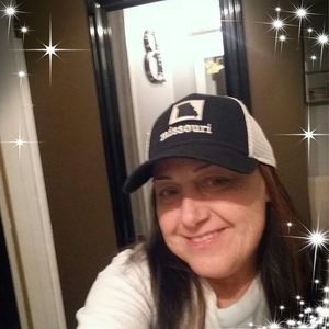 Meet your Posher, Pam